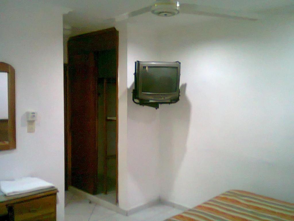 טפיק Hotel Ibarra מראה חיצוני תמונה