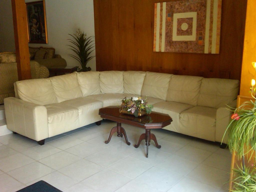טפיק Hotel Ibarra מראה חיצוני תמונה